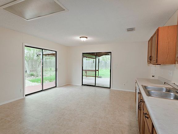 5th image of 4566 Sherwood Way