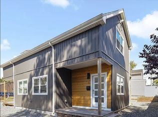 15 Union St #1, Riverside, RI 02915