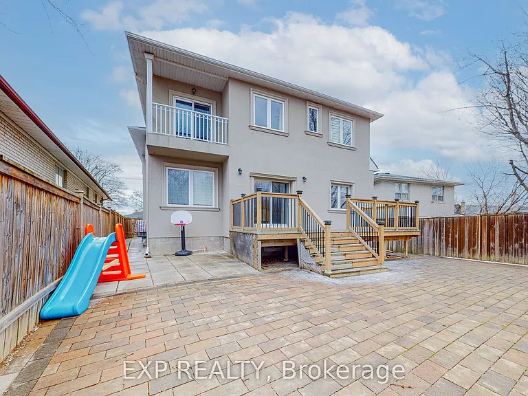 168 Caines Ave — Photo 44