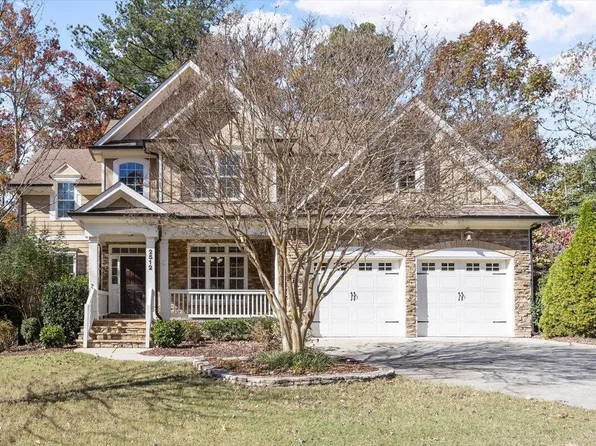 2512 Thurrock Dr, Apex, NC 27539