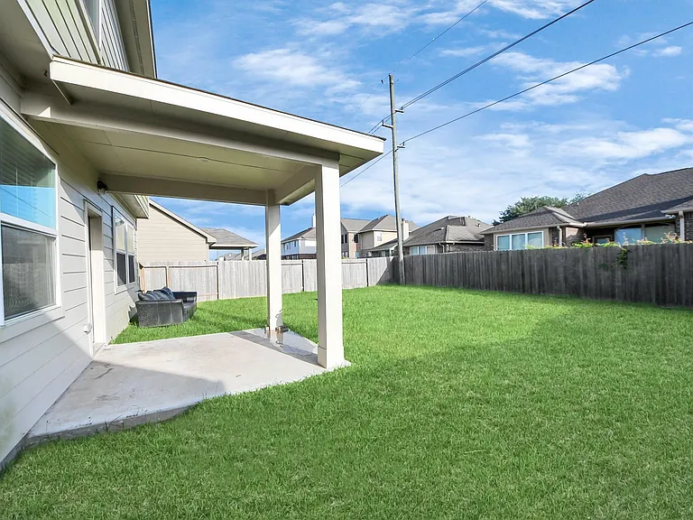 6302 Prince Place Dr — Photo 36