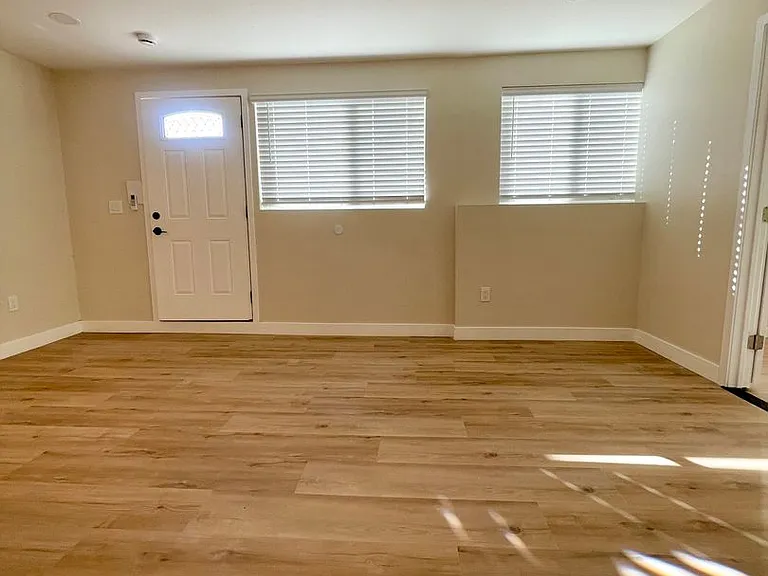 8862 Golf Dr — Photo 10