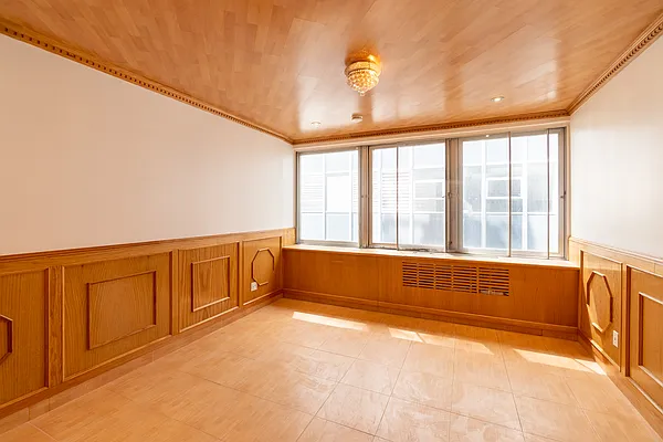 Rented by NY Living Solutions | media 4