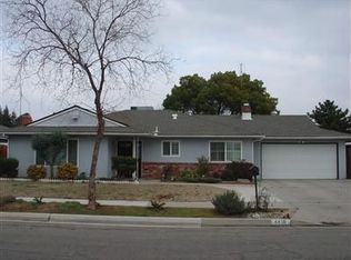 4418 N Charles Ave, Fresno, CA 93722