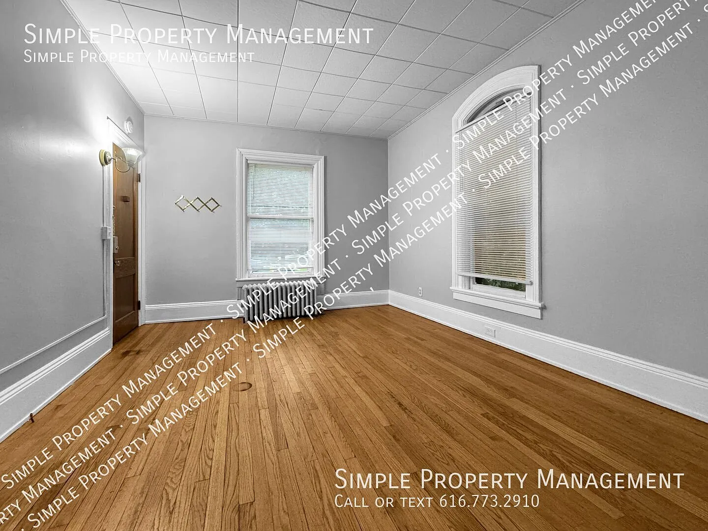 Available now: 1-bedroom, 1-bathroom at 331 Crescent St. NE #1 — Photo 4
