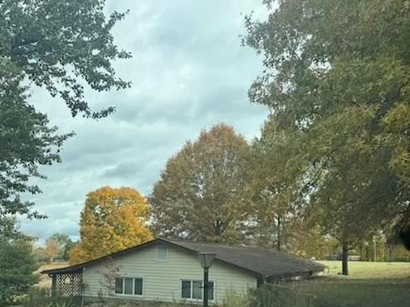 3074 Alonzo Smith Road, Georgetown, IN 47122