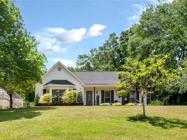 2930 Ironwood Dr, Mobile, AL 36608