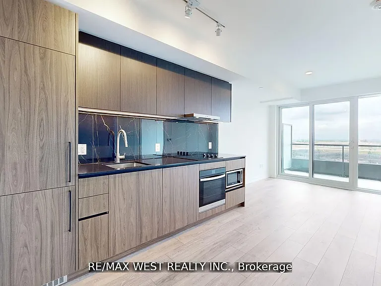 1100 Sheppard Ave W #1023 — Photo 9
