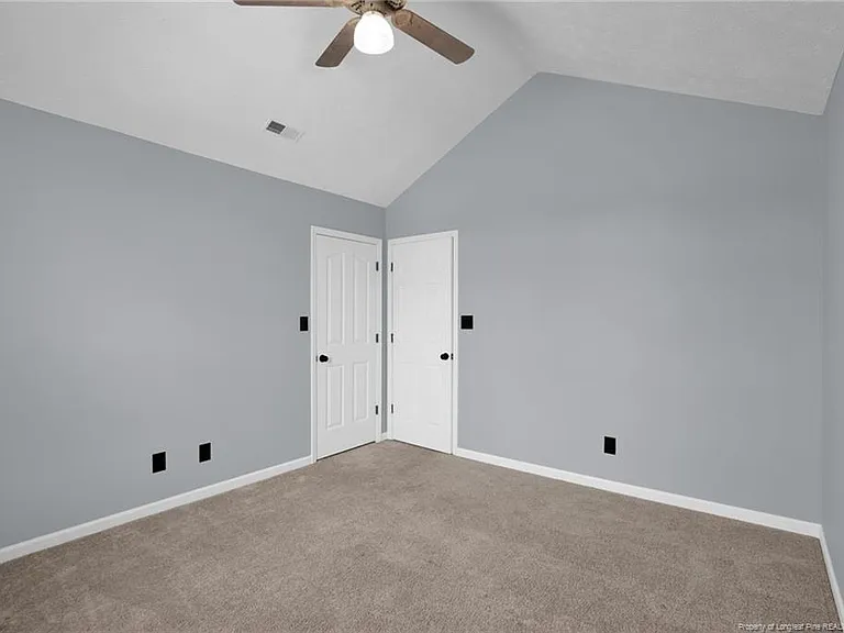1183 Helmsley Dr — Photo 20