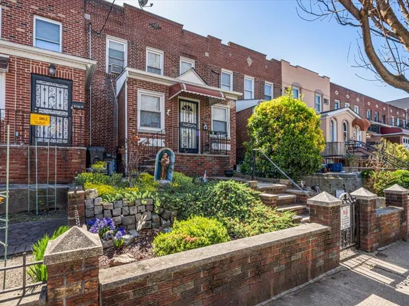21-17 38th Street, Astoria, NY 11105