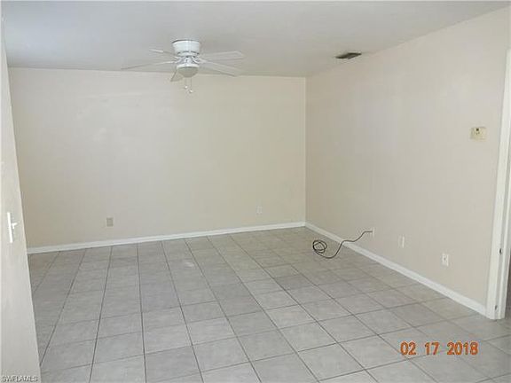 3rd image of 908 NE 8th St