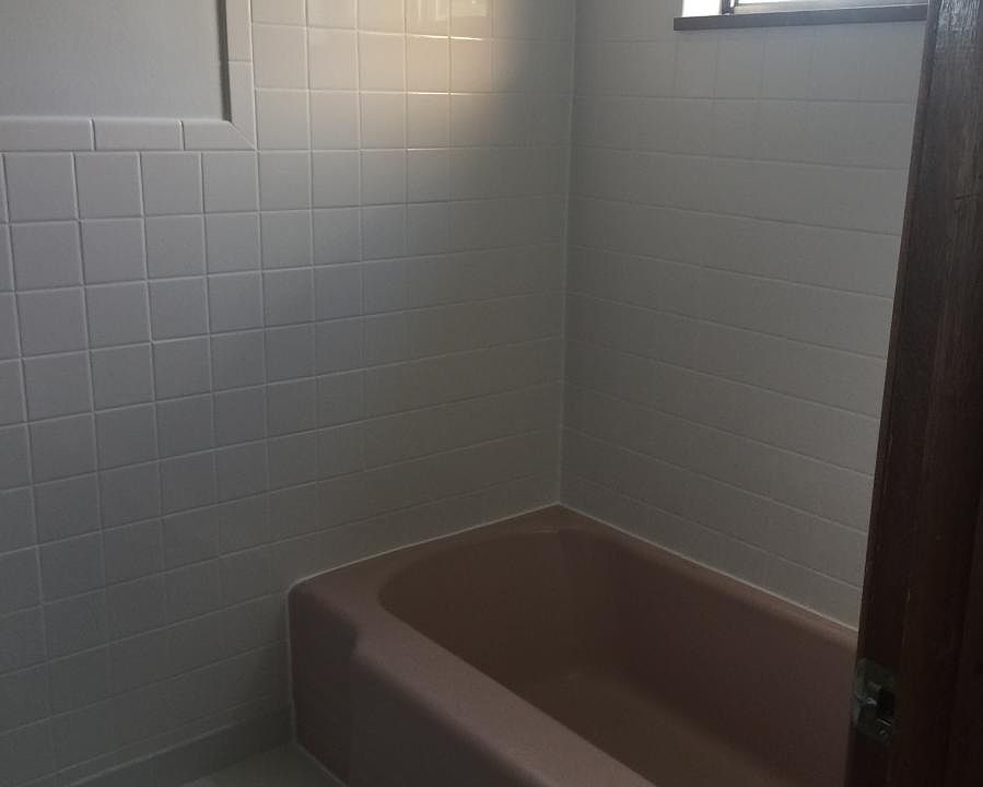 1st image of 912 Garfield Ave Floor 2
