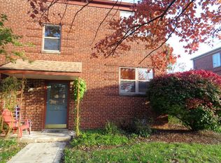 24 E Cooke Rd APT D, Columbus, OH 43214