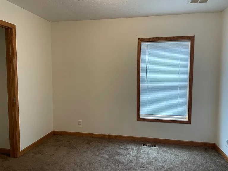 Unit Photo