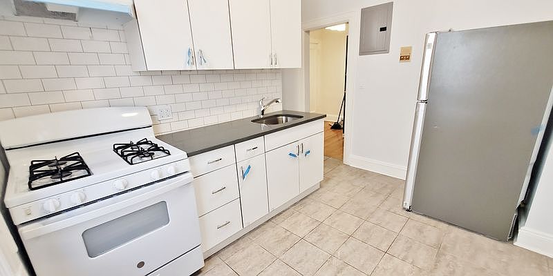 1st image of 25-30 34th St #2A