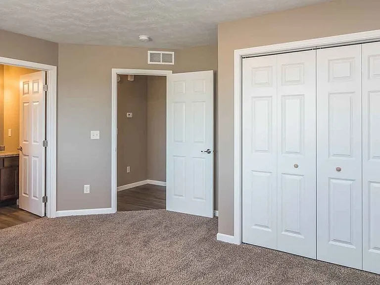 407 W Opal Ln — Photo 10