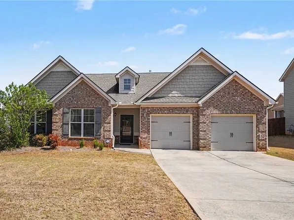 1611 Stillriver Run Dr, McDonough, GA 30252