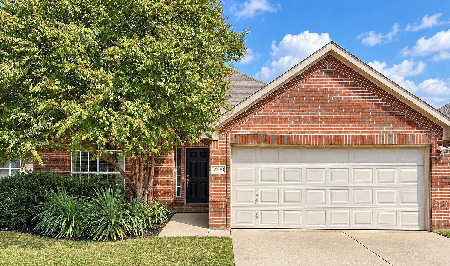 3 bed, 1681 sqft, $2,275 — Photo 1
