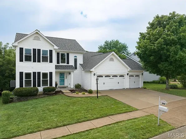 690 Summer Top Cir, Fenton, MO 63026