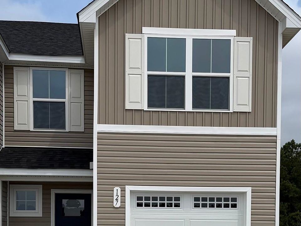 1st image of 127 Pennsylvania Dr #292A