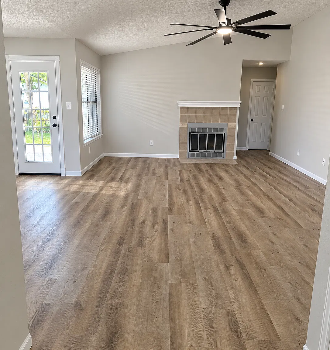3 bed, 1368 sqft, $2,400 — Photo 3