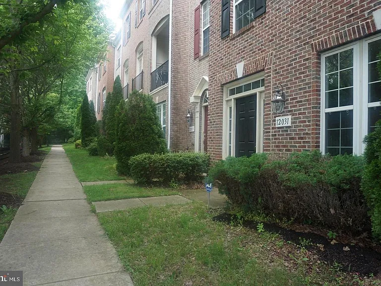 12031 Overbridge Ln — Photo 2