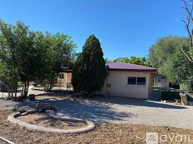 1st image of 1004 New Mexico #76