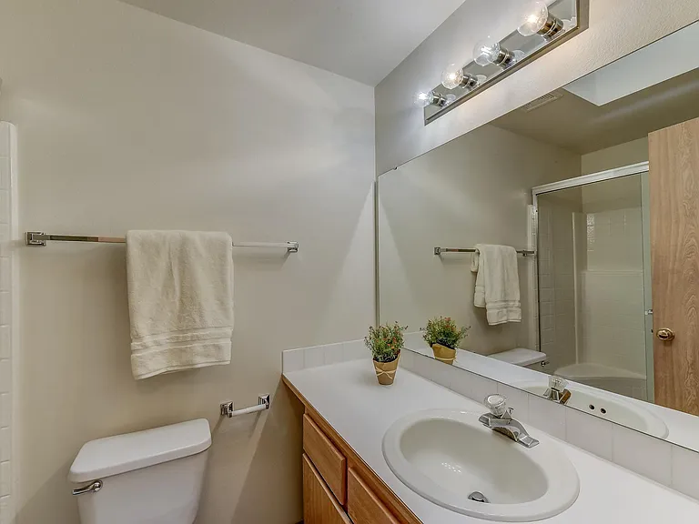 6806 64th Pl NE #B — Photo 3