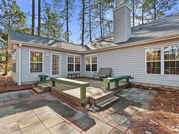 4th image of 3803 Harmony Circle SE