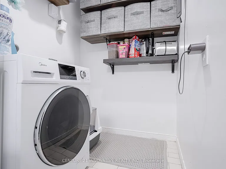 330 McCowan Rd #1702 — Photo 30