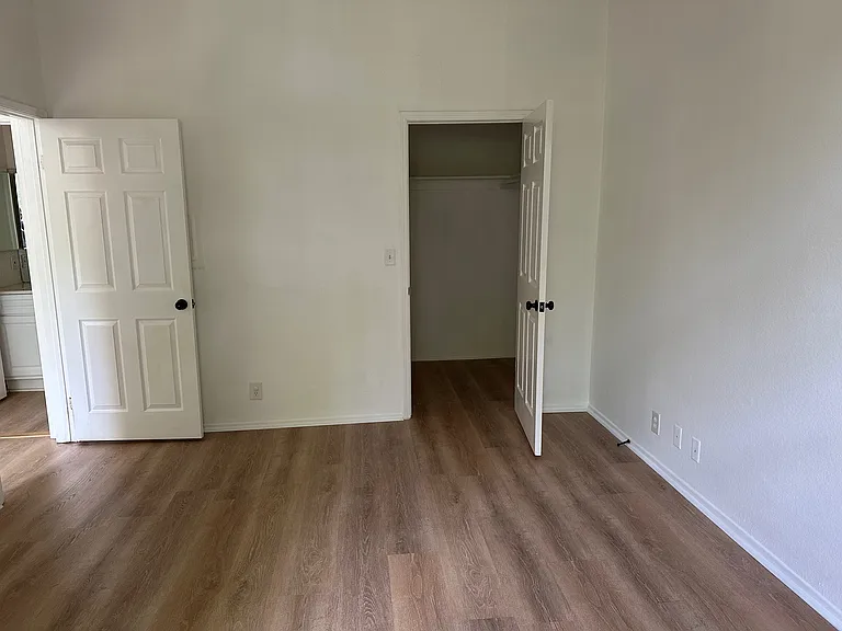 1245 N Cherokee Ave #12 — Photo 10