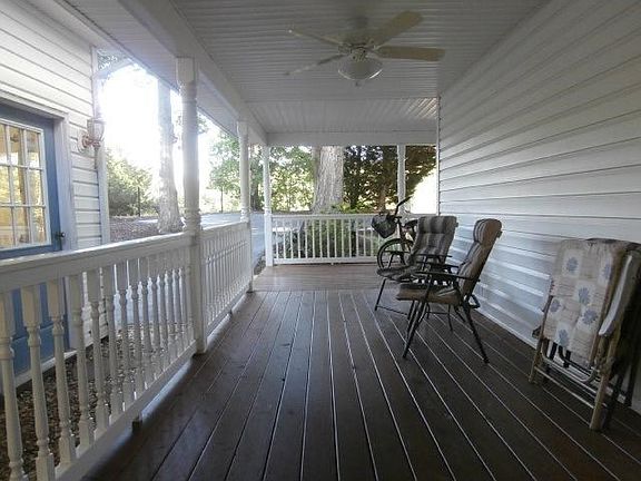 Covered Side Porch