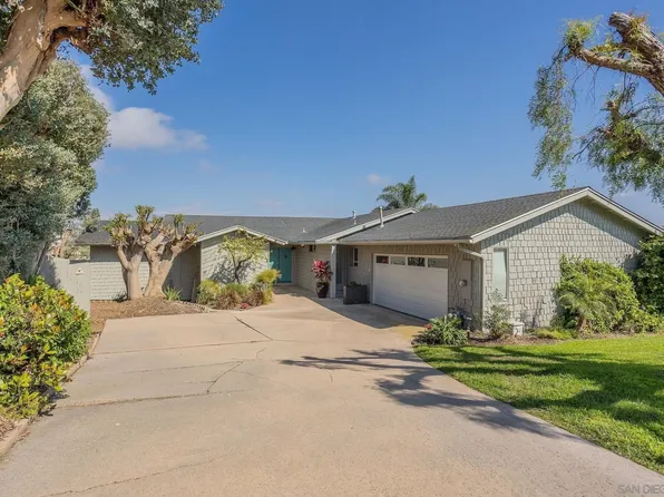 2438 Sacada Cir, Carlsbad, CA 92009