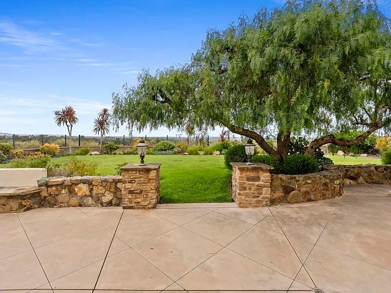 7625 Circulo Sequoia — Photo 49