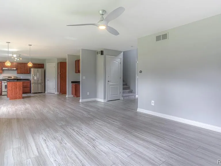 711 Cherry Stone Dr — Photo 7