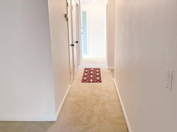 5th image of 693 Sonoma Ave