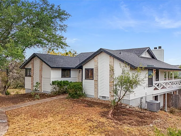 21205 National Dr — Photo 31