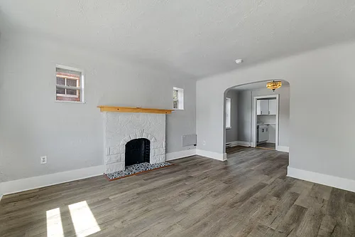 270 Beverly Rd #4 Photo 1