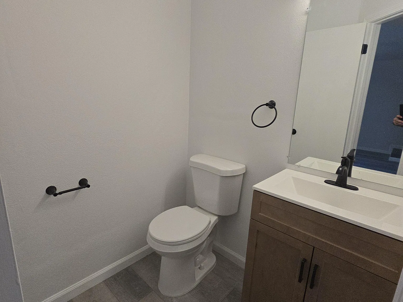 3 bed, 1.5 bath, 1286 sqft, $1,595 — Photo 4