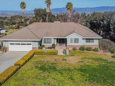 19530 Redding Dr, Salinas, CA, 93908