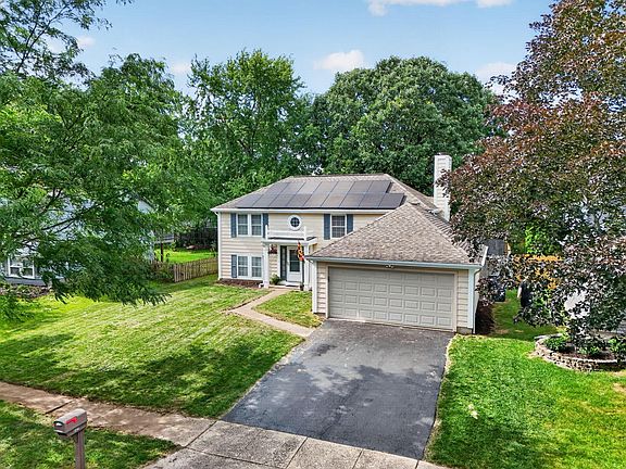 3rd image of 642 Lawson Dr