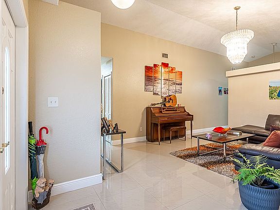 3rd image of 8834 NW 149th Ter