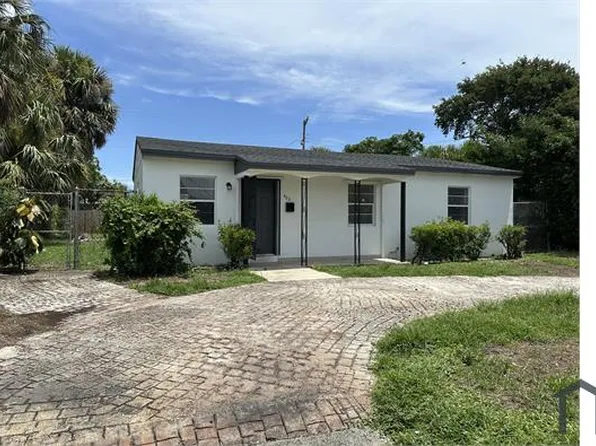 400 W 15th St, Riviera Beach, FL 33404