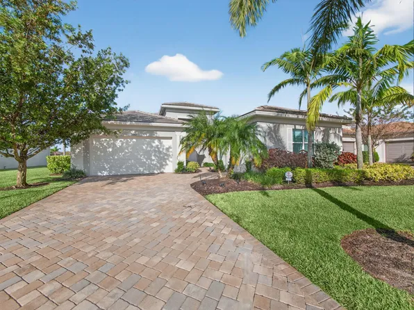 11882 SW Marigold Lakes Drive, Port St Lucie, FL 34987