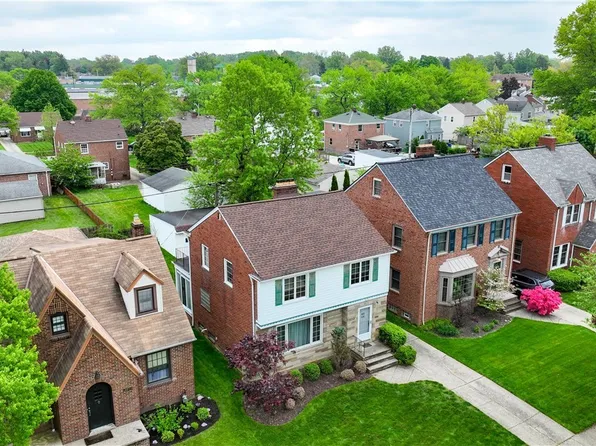 3275 W 157th St, Cleveland, OH 44111