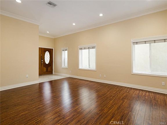 3rd image of 14026 Lemoli Ave