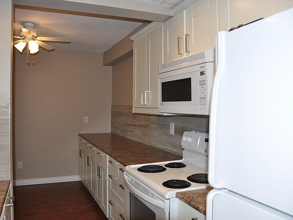 4th image of 11007 83rd Ave NW #1A