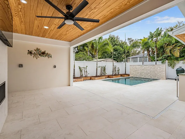 3924 W Granada St — Photo 44