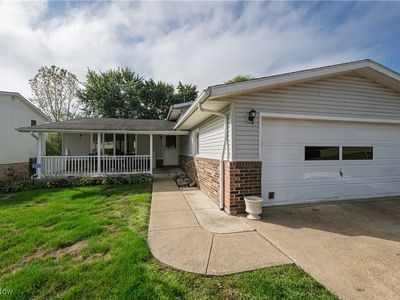 2935 Farmington Cir SW, Canton, OH, 44706