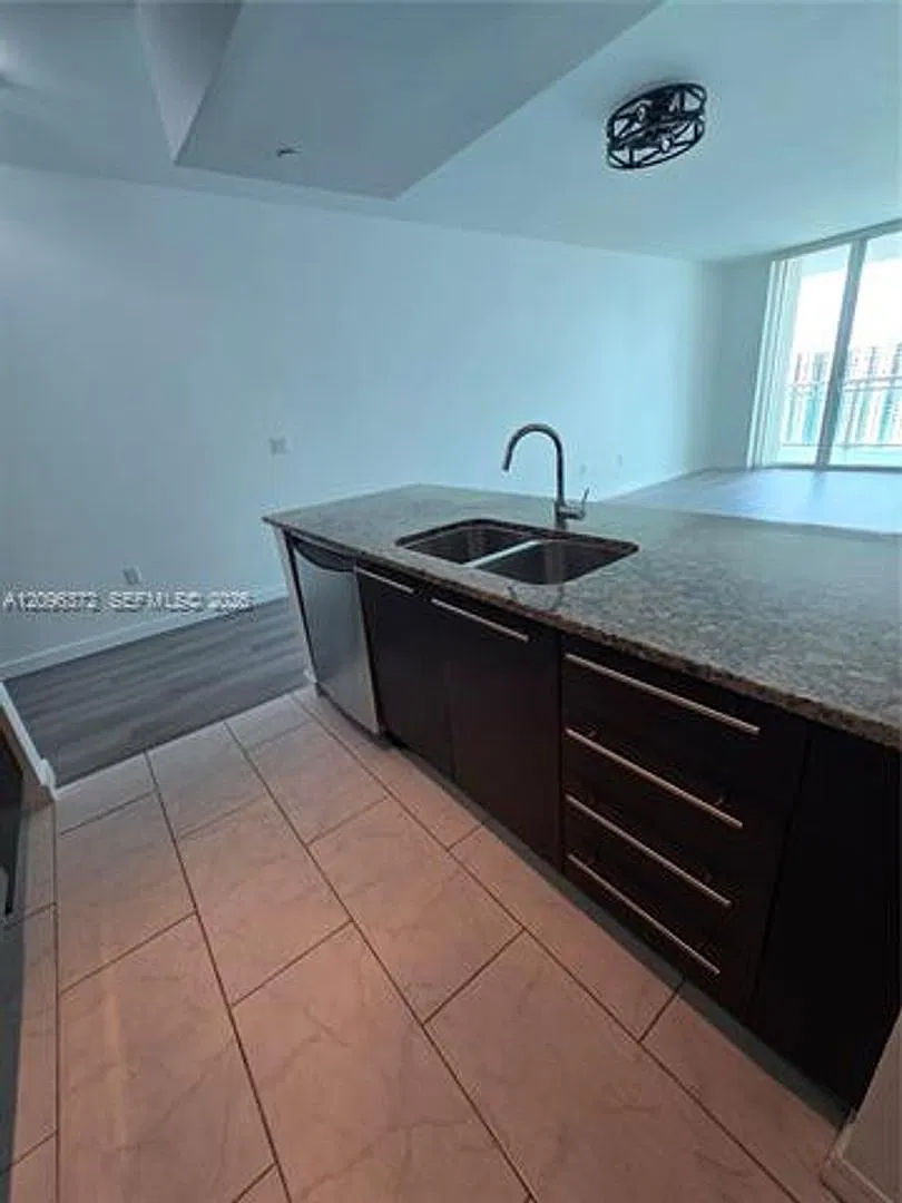 950 Brickell Bay Dr cu-3300, Miami, FL 33131 — Photo 4